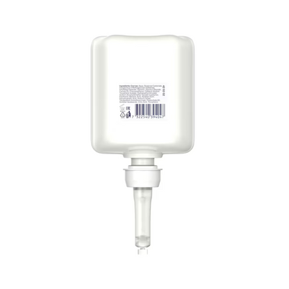 Na obrázku je bílý obdélníkový kontejner s tryskou na dně, na kterém je vidět text a čárový kód. Tento Tork 420202 Sensitive Feuchtigkeitsspendende Handdesinfektion Premium od TORK – Essity Professional Hygiene Germany GmbH je ideální pro distribuci hydratačního dezinfekčního gelu na ruce a účinně bojuje proti patogenům.