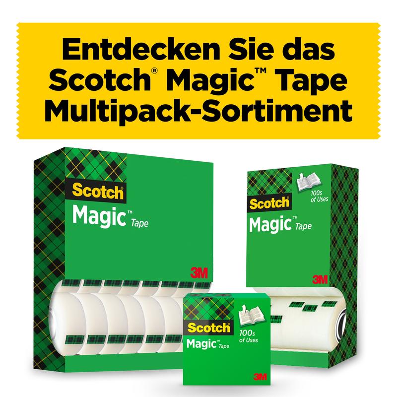 Tři balení neviditelné lepicí pásky Scotch® Magic™ od 3M Deutschland GmbH, balíček (8 rolí, 19 mm x 33 m) stojí před bílým pozadím s bannerem "Objevte sortiment multipacků Scotch Magic Tape". Ideální pro kancelář a domov.