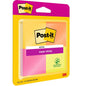 Čtyřbalení Post-It® Super Sticky Notes od 3M Deutschland GmbH, barevně tříděné, 47,6 x 47,6 mm, 45 listů na blok; vyrobeno s obnovitelným lepidlem a 100% PEFC SGSCH-PEFC-COC-110078 certifikováno pro udržitelnost.