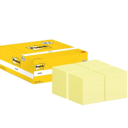 Žlutá krabice samolepicích lístků Post-it® od 3M Deutschland GmbH stojí vedle čtyř stohů žlutých poznámkových lístků (38x51mm, 100 listů/blok), které jsou součástí balení 18+6 zdarma v kartonovém balení, 100% PEFC certifikováno.