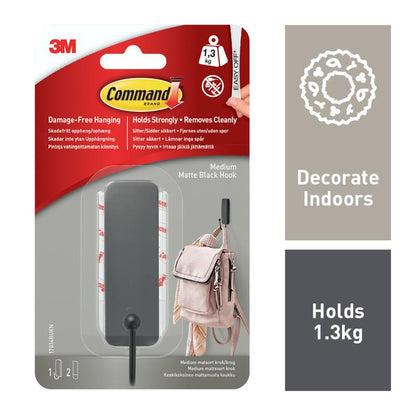 Středně velký matně černý háček Command™ od 3M Deutschland GmbH (17034B) unese až 1,3 kg, je vhodný pro použití v interiéru a díky obsahu 2 proužků se dá bez zbytků odstranit - ideální pro vrtání bez poškození.