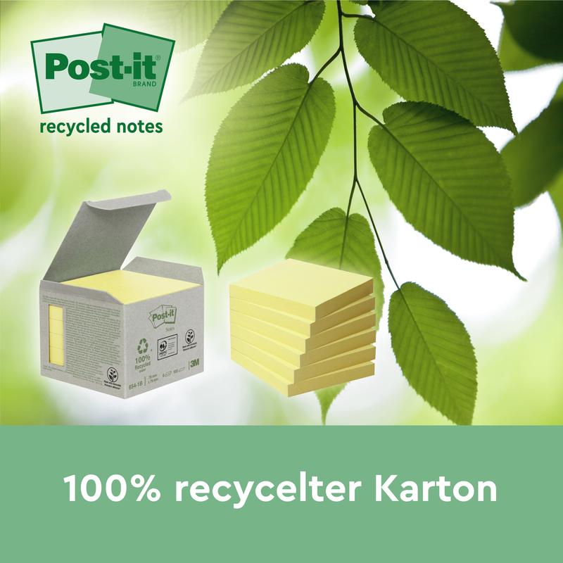 Krabice Post-it® Recycling Notes (76 x 127 mm, 100 listů/blok, 100% PEFC) od 3M Deutschland GmbH stojí vedle zelených listů. Text ukazuje "100% recyklovaná lepenka" a "recyklované poznámky" s logem Post-it.