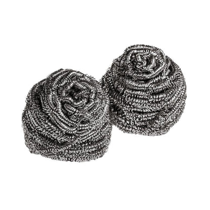 Tři nerezové spirály Scotch-Brite® od 3M Deutschland GmbH leží vedle sebe na bílém pozadí - ideální pro důkladné čištění nádobí a povrchů, balení obsahuje 3 kusy.